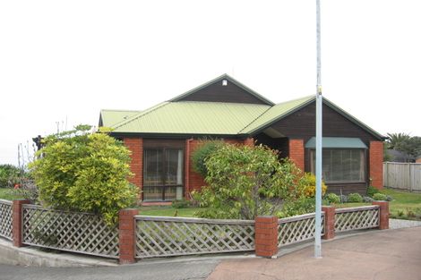 Photo of property in 19 Ormond Road, Hospital Hill, Napier, 4110
