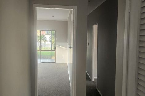 Photo of property in 43 Ngatai Road, Otumoetai, Tauranga, 3110