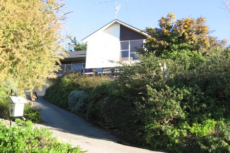 Photo of property in 25 Roseneath Place, Cashmere, Christchurch, 8022