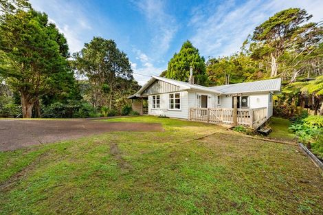 Photo of property in 2 Ocean View Road, Huia, Auckland, 0604