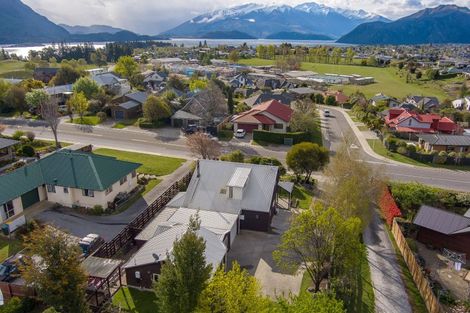 Photo of property in 9 Kings Drive, Wanaka, 9305