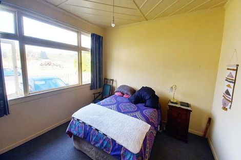 Photo of property in 19 Main Road, Tuatapere, 9620