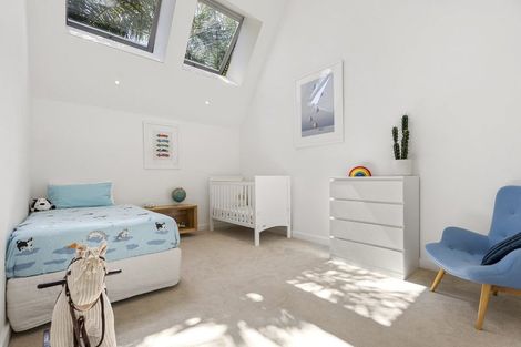 Photo of property in 9 Shirley Road, Grey Lynn, Auckland, 1021