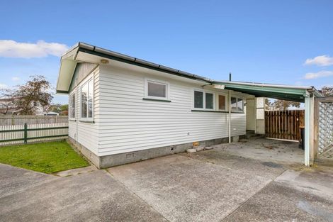 Photo of property in 6 Abraham Crescent, Milson, Palmerston North, 4414