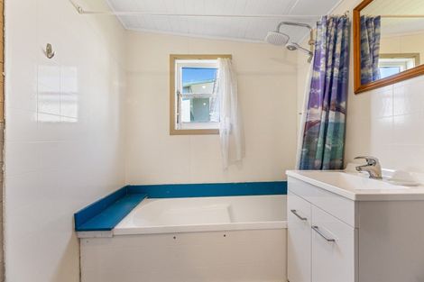 Photo of property in 12 Kauri Street, Mangakino, 3421
