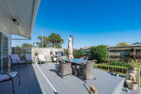 Photo of property in 4 Elder Grove, Paraparaumu, 5032