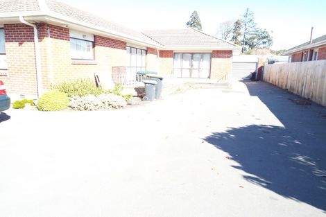 Photo of property in 71 Yaldhurst Road, Sockburn, Christchurch, 8042