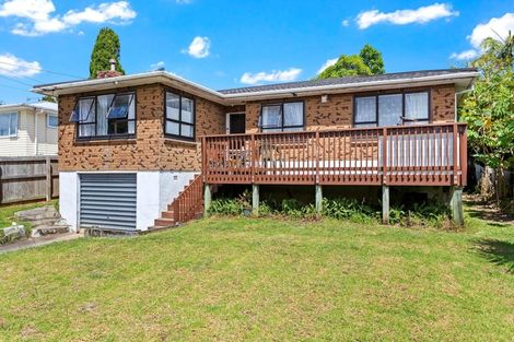Photo of property in 25 Dundale Avenue, Blockhouse Bay, Auckland, 0600