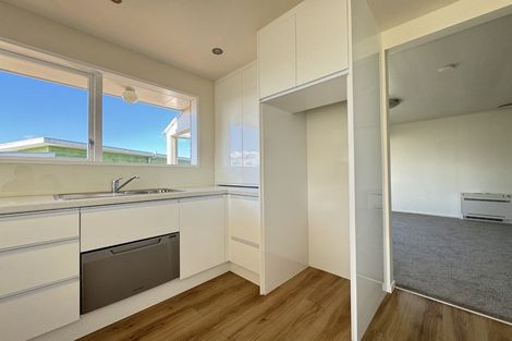 Photo of property in 2/40 John Sims Drive, Broadmeadows, Wellington, 6035