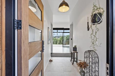 Photo of property in 30 Carnell Place, Mangawhai, Kaiwaka, 0573