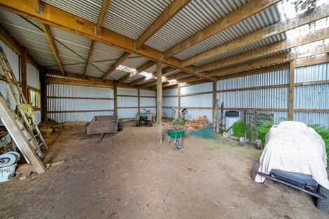 Photo of property in 614 Boylan Road, Eltham, 4398