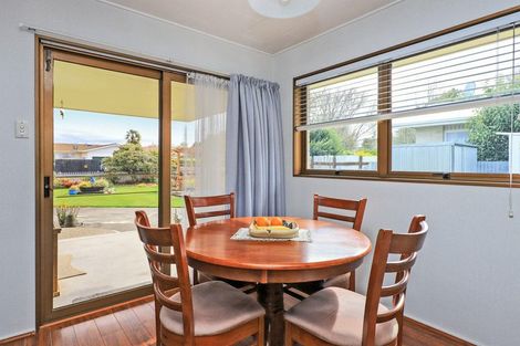 Photo of property in 3 Yarmouth Road, Flaxmere, Hastings, 4120