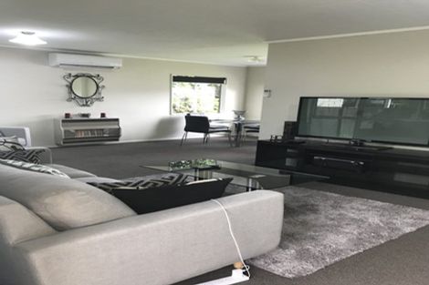 Photo of property in 87 Benmore Avenue, Cloverlea, Palmerston North, 4412