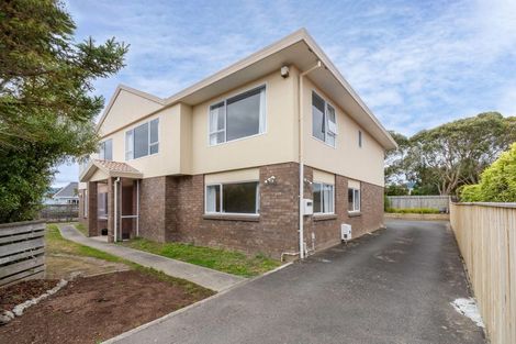 Photo of property in 76 Cedar Drive, Paraparaumu Beach, Paraparaumu, 5032