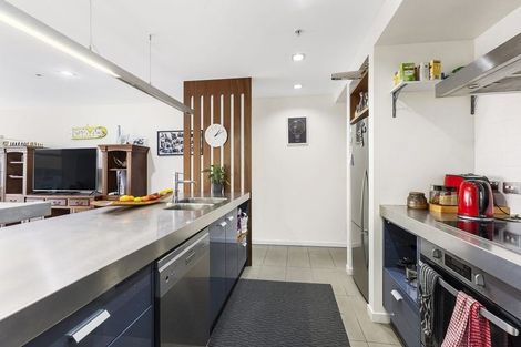 Photo of property in Piermont Apartments, 3b/82 Cable Street, Te Aro, Wellington, 6011