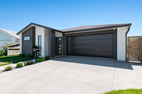 Photo of property in 151b Penetaka Heights, Pyes Pa, Tauranga, 3112