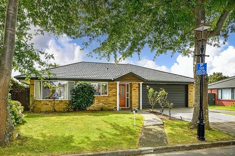 Photo of property in 21 Villa Grove, Ilam, Christchurch, 8041