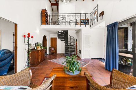 Photo of property in 35 Ngarimu Crescent, Taradale, Napier, 4112