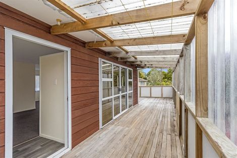 Photo of property in 1/27 Woodglen Road, Glen Eden, Auckland, 0602