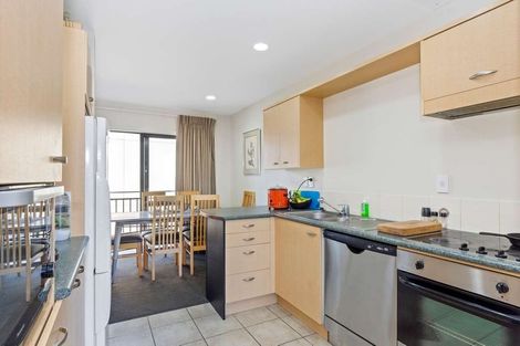 Photo of property in 2/346 Oceanbeach Road, Mount Maunganui, 3116