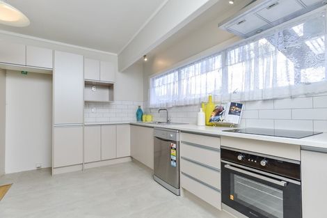 Photo of property in 6a Victor Street, Avondale, Auckland, 1026