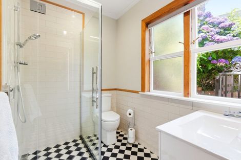 Photo of property in 17 Benares Street, Khandallah, Wellington, 6035