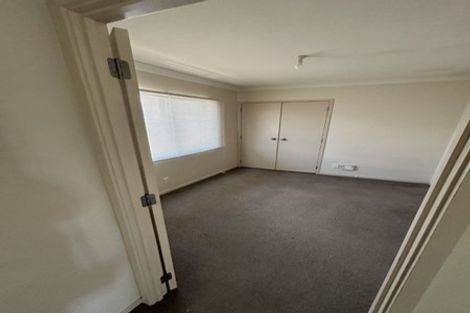 Photo of property in 1/80 Gunner Drive, Te Atatu Peninsula, Auckland, 0610