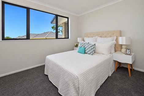 Photo of property in 33 Saralee Drive, Manurewa, Auckland, 2105