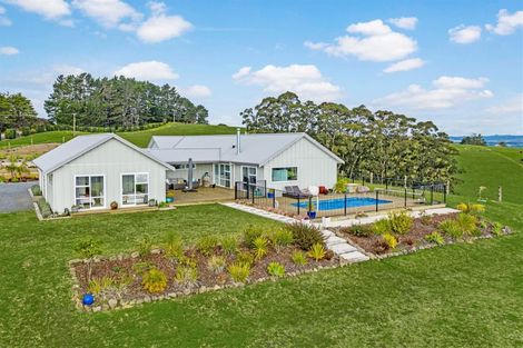 Photo of property in 86 Kotuku Road, Kerikeri, 0294