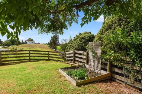 Photo of property in 268 Spur Road, Stillwater, Silverdale, 0993