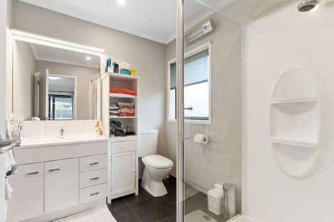 Photo of property in 40 Armstrong Avenue, Carterton, 5713