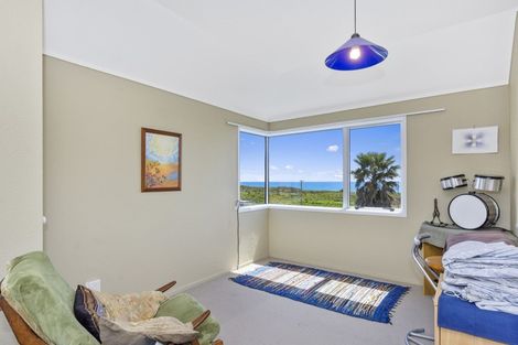 Photo of property in 1012b Papamoa Beach Road, Papamoa Beach, Papamoa, 3118