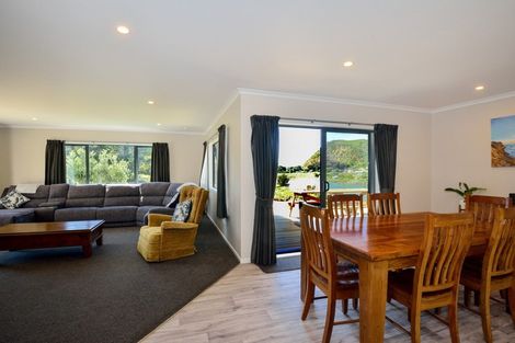 Photo of property in 35 Waikokopu Road, Nuhaka, 4198
