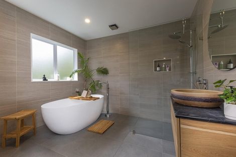 Photo of property in 2/59 Jaemont Avenue, Te Atatu South, Auckland, 0610