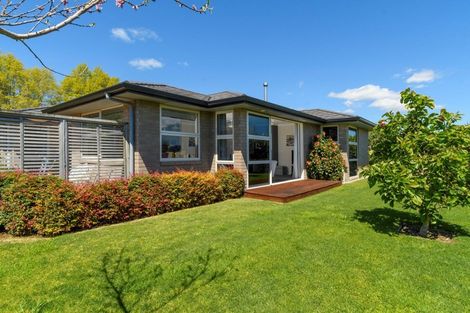 Photo of property in 2 Gane Place, Omokoroa, 3114