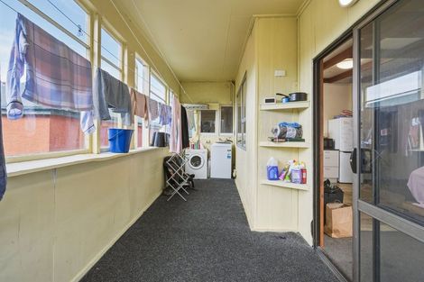 Photo of property in 66 Royal Terrace, Dunedin Central, Dunedin, 9016