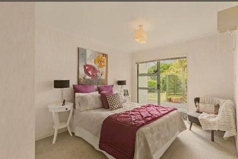 Photo of property in 56 Goldfinch Rise, Unsworth Heights, Auckland, 0632