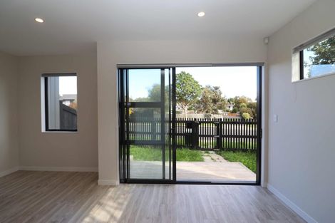 Photo of property in 4/67 Kervil Avenue, Te Atatu Peninsula, Auckland, 0610