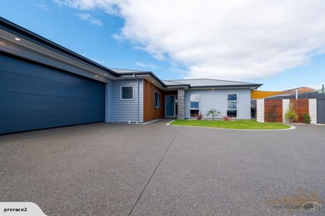 Photo of property in 73a Meeanee Road, Taradale, Napier, 4112