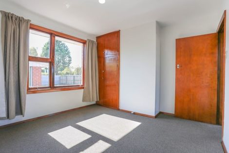 Photo of property in 10 Greenhurst Street, Sockburn, Christchurch, 8042