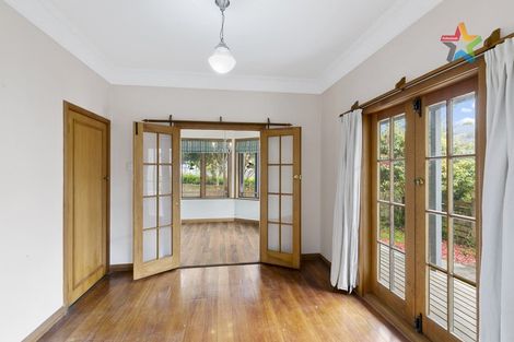 Photo of property in 87 Kings Crescent, Hutt Central, Lower Hutt, 5010