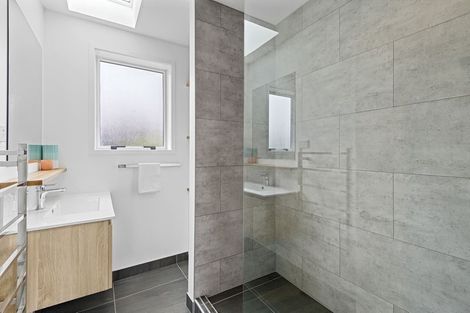 Photo of property in 389 Harewood Road, Bishopdale, Christchurch, 8053