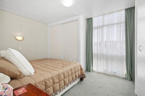 Photo of property in Rutherford Flats, 5 Levy Street, Mount Victoria, Wellington, 6011