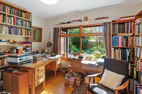 Photo of property in 15 Milnebank Street, Upper Riccarton, Christchurch, 8041