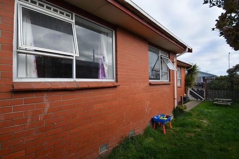 Photo of property in 9 Argyle Street, Kew, Invercargill, 9812