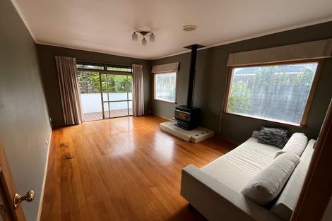 Photo of property in 1/27 Gazelle Avenue, Beach Haven, Auckland, 0626