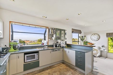 Photo of property in 24 Satara Crescent, Khandallah, Wellington, 6035