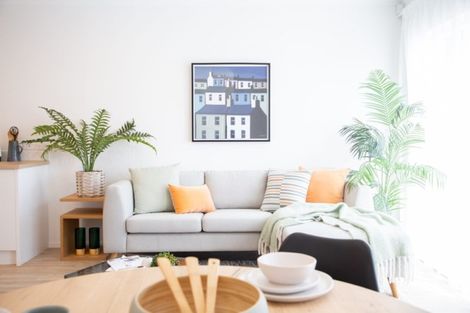 Photo of property in 6 Pepene Avenue, Takanini, 2112