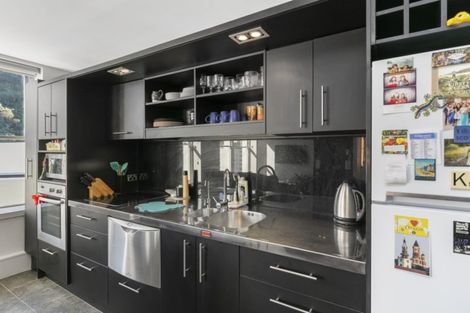 Photo of property in 8c/123 Molesworth Street, Thorndon, Wellington, 6011