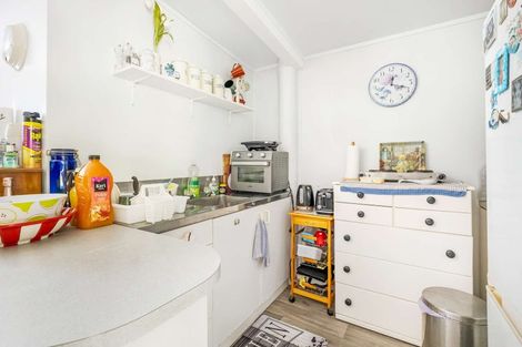 Photo of property in 54 Powells Road, Cable Bay, 0420